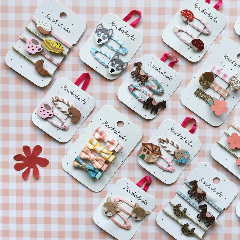 Millie Mouse And Her House Ponies