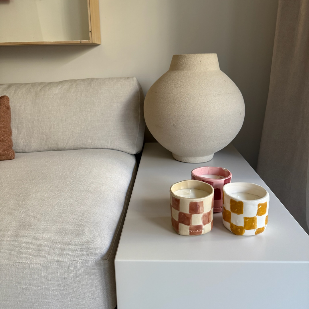 Vela Cerámica Vaso Cuadros Mostaza-Blanco